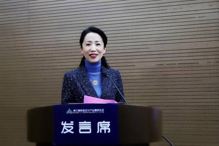 南京艺术学院副院长 张捷 教授主持论坛开幕_看图王